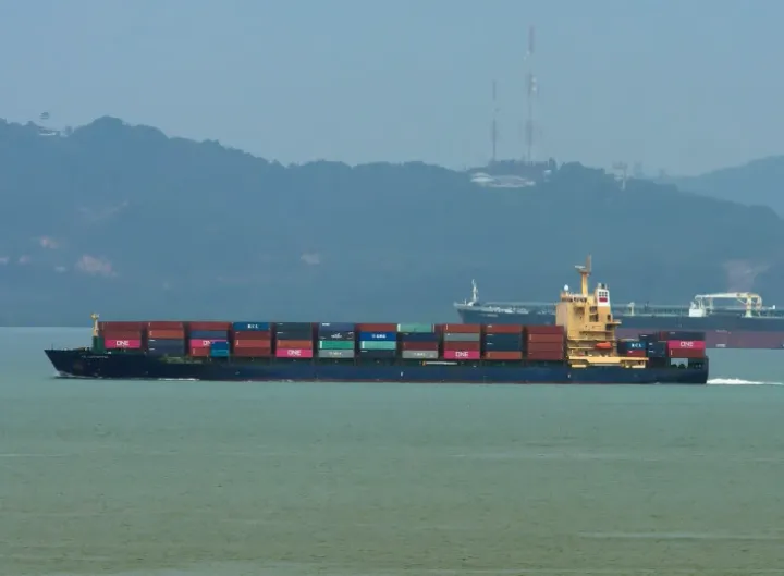 Photo of MSC LARA III