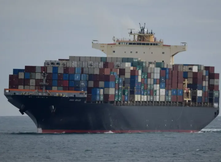 Photo of OOCL BRAZIL