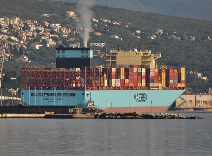 Photo of MAERSK CLEVELAND