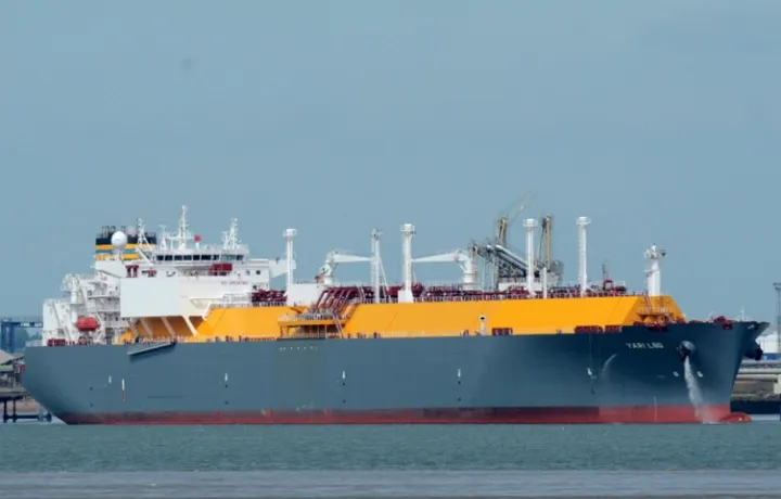 Photo of YARI LNG