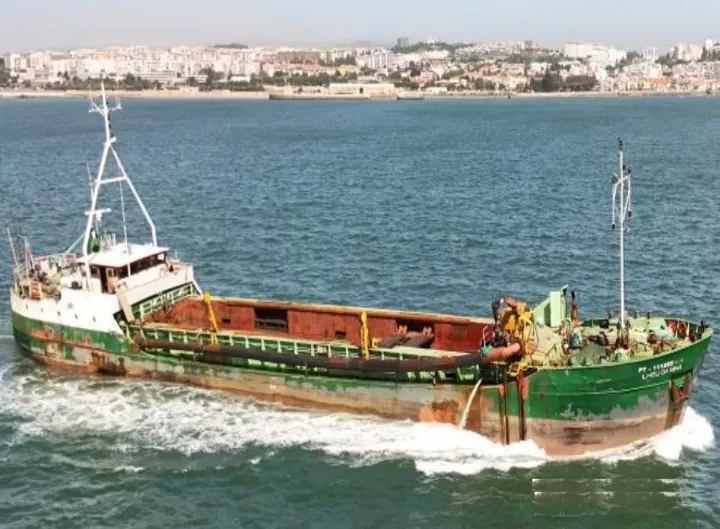 Photo of ILHEU DA MINA