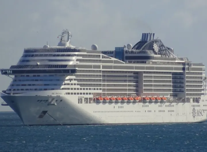Photo of MSC PREZIOSA