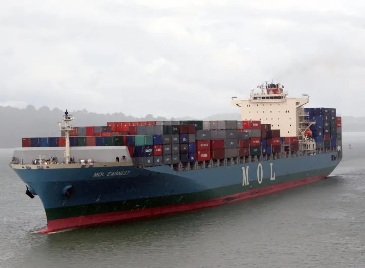 Photo of MOL EARNEST