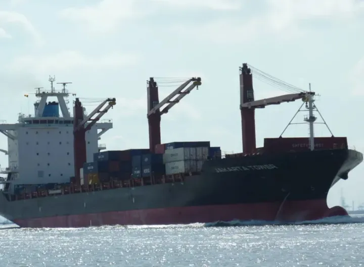 Photo of CMA CGM MOMBASA
