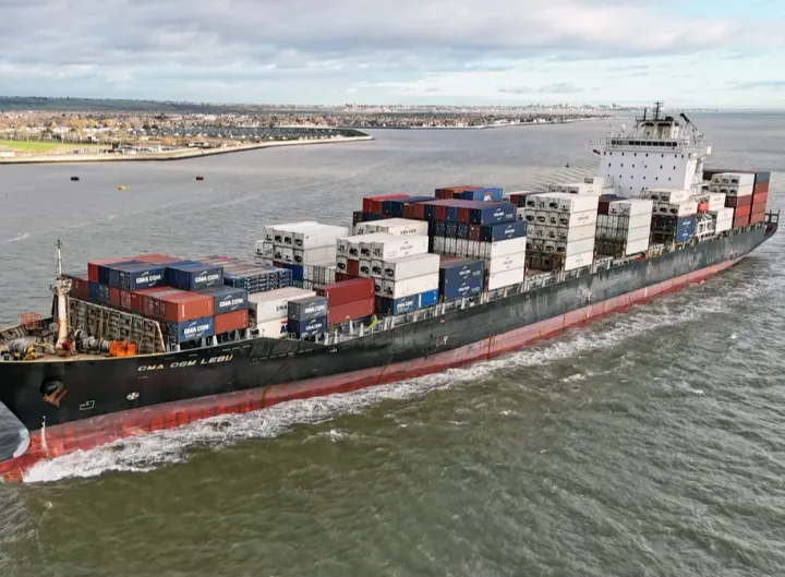 Photo of CMA CGM LEBU