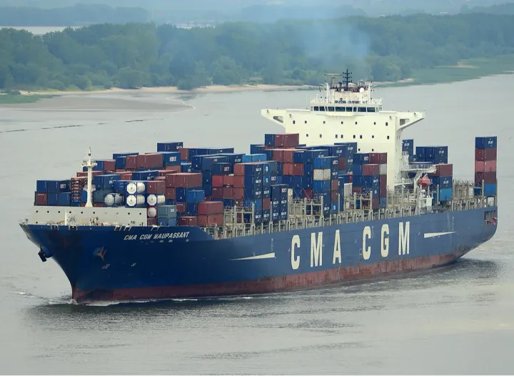 Photo of CMA CGM MAUPASSANT