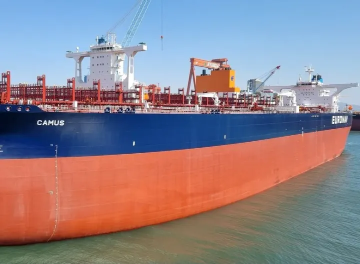 Photo of FRONT BEAULY