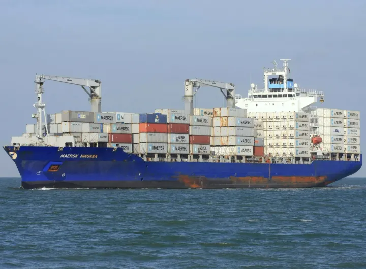 Photo of CMA CGM VITORIA