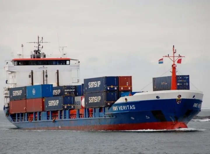 Photo of DSL MARINER