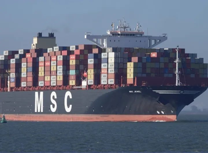 Photo of MSC JEWEL