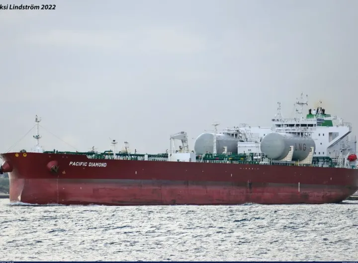 Photo of PACIFIC DIAMOND