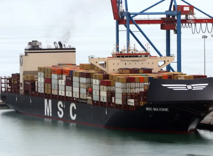 Photo of MSC MAXINE