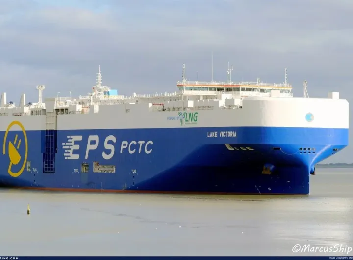 Photo of LAKE VICTORIA