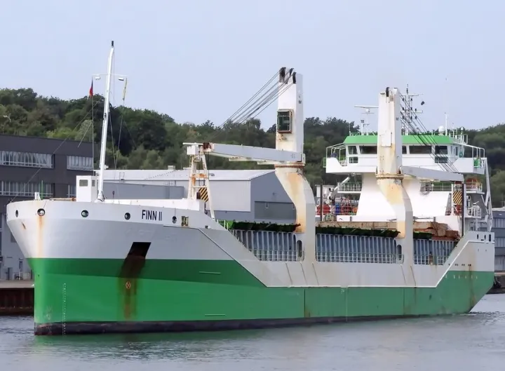 Photo of OCEAN7 MUGA