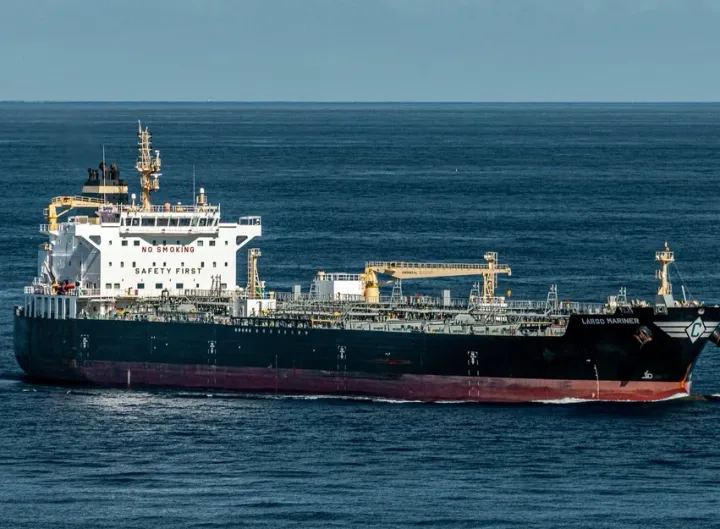 Photo of LARGO MARINER